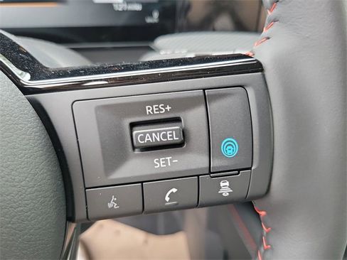 New 2025 Nissan Kicks SR w/ SR Premium Package image 10