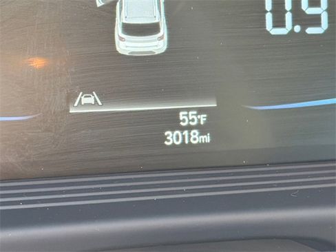 Certified 2025 Hyundai Venue Limited image 28