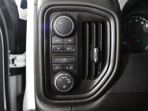Used 2025 Chevrolet Silverado 1500 Custom AWD/4WD image 32