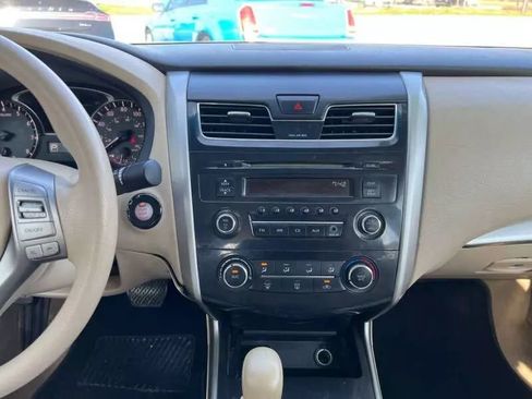 Used 2013 Nissan Altima 2.5 S image 19