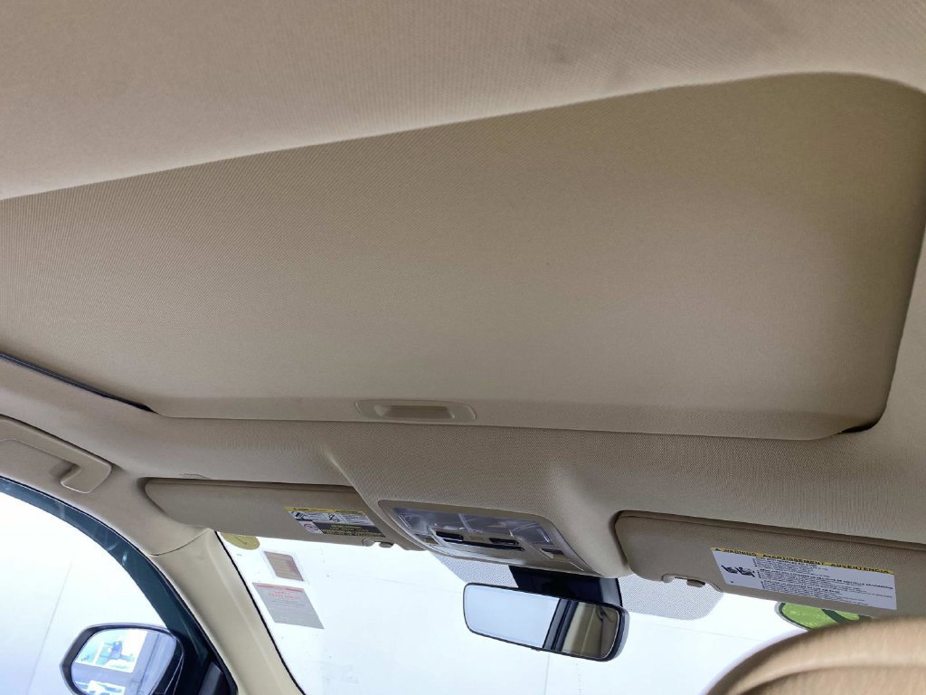 Used 2019 Toyota Highlander XLE AWD/4WD image 13