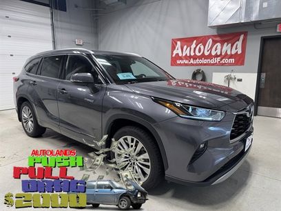 Used 2021 Toyota Highlander Platinum