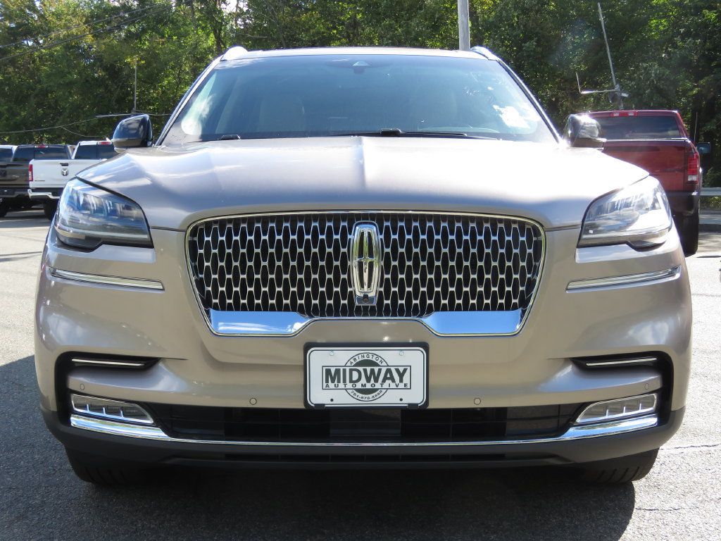 Used 2020 Lincoln Aviator Reserve w/ Equipment Group 201A AWD/4WD image 2