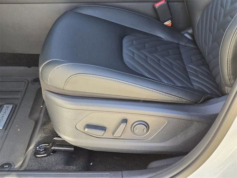 New 2026 Kia Sportage X-Line w/ X-Line Technology Package AWD/4WD image 19