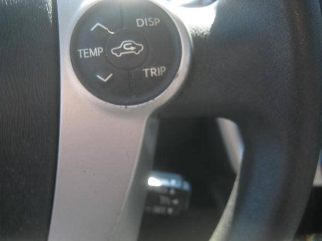 Used 2012 Toyota Prius V Three FWD image 28