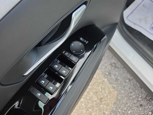 Used 2025 Hyundai Santa Cruz SEL image 27