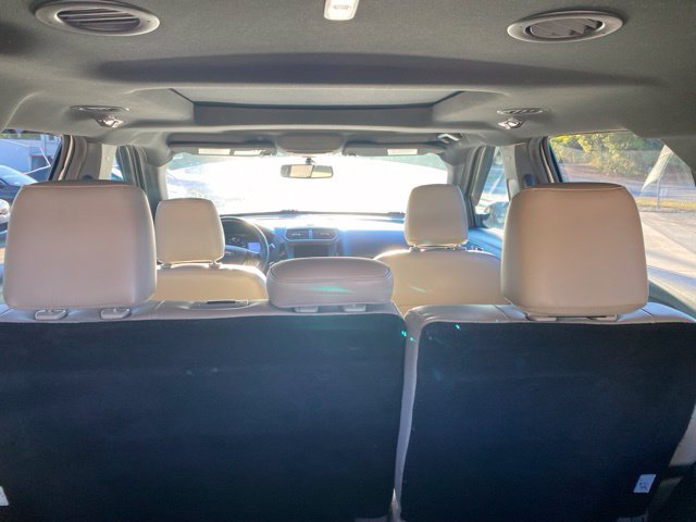 Used 2019 Ford Explorer XLT w/ Equipment Group 202A FWD image 16