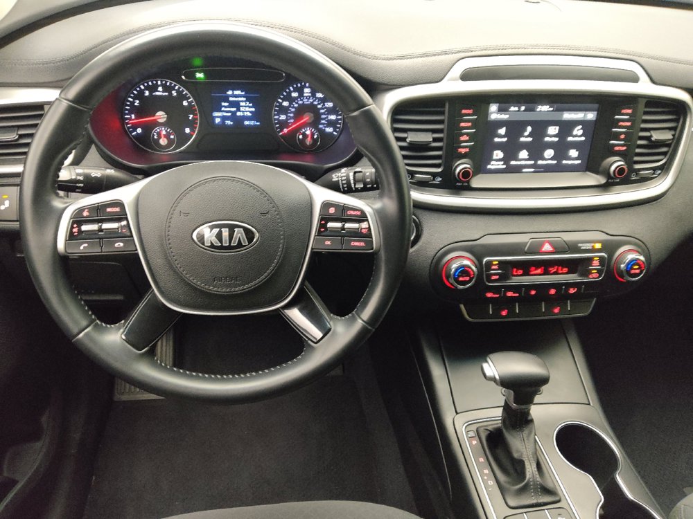 Used 2020 Kia Sorento S FWD image 22