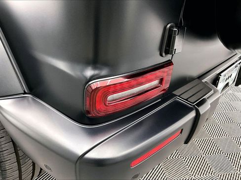 Certified 2021 Mercedes-Benz G 63 AMG 4MATIC image 27