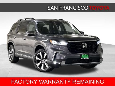 Used 2025 Honda Pilot Elite image 7