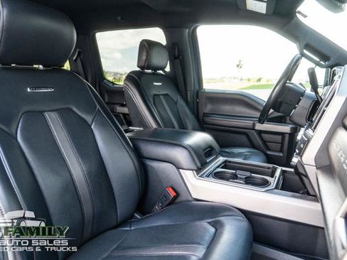 Used 2022 Ford F250 Platinum w/ FX4 Off-Road Package AWD/4WD image 26