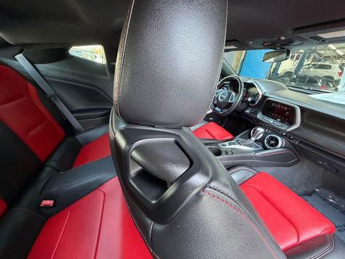 Used 2016 Chevrolet Camaro SS image 42