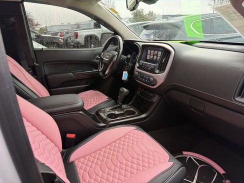 Used 2018 GMC Canyon SLE w/ SLE Convenience Package image 6