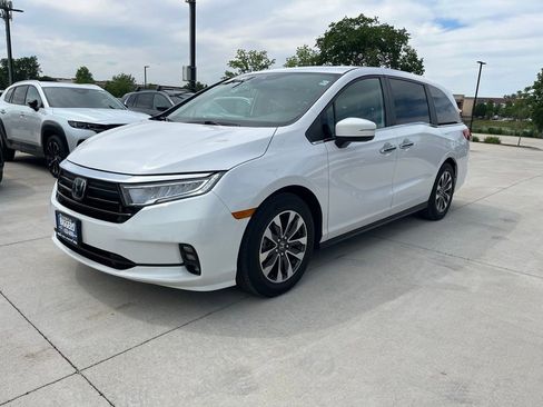 Used 2023 Honda Odyssey EX-L image 5