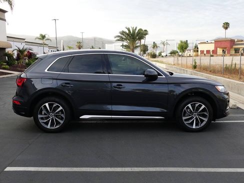 Used 2021 Audi Q5 2.0T Premium w/ Convenience Package AWD/4WD image 19