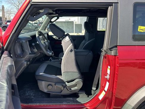 New 2026 Ford Bronco 2-Door AWD/4WD image 16