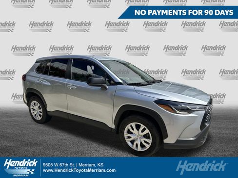 Used 2023 Toyota Corolla Cross L FWD image 1