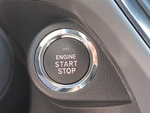 Certified 2025 Subaru Crosstrek 2.5i Limited image 24