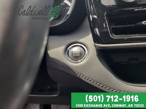 Used 2023 Toyota Highlander XLE FWD image 19