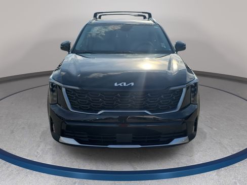 Used 2025 Kia Sorento S w/ Panoramic Sunroof Package FWD image 2