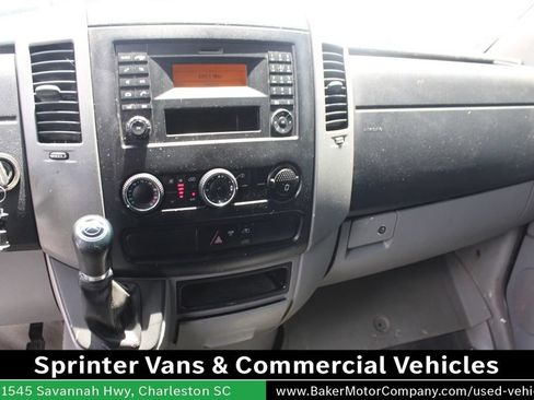 Used 2016 Mercedes-Benz Sprinter 2500 image 44
