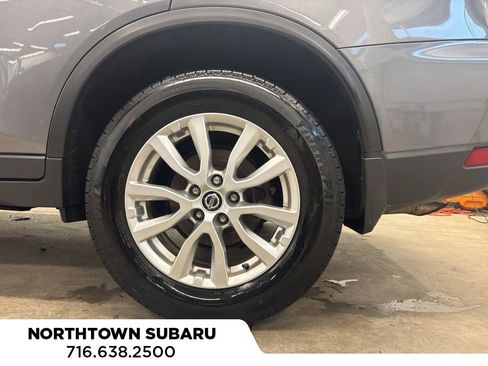Used 2020 Nissan Rogue SV AWD/4WD image 22