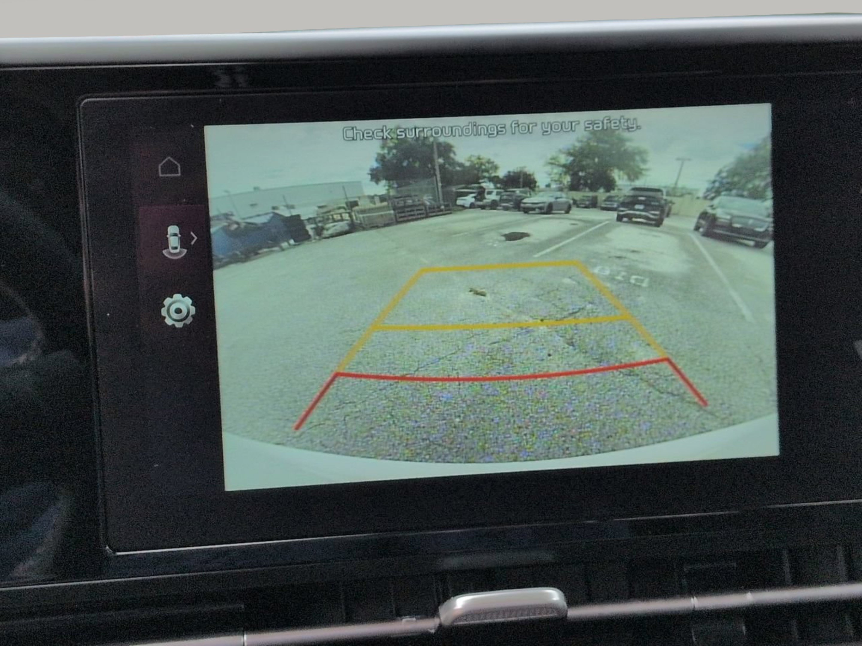 Certified 2023 Kia Carnival EX FWD image 27