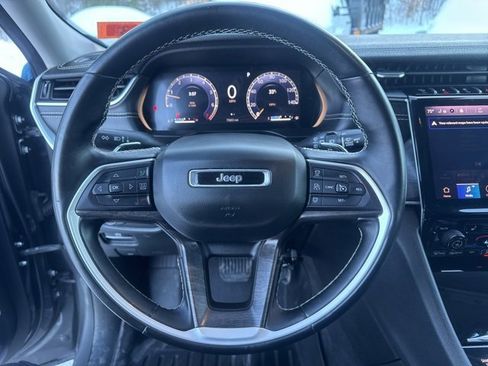 Used 2021 Jeep Grand Cherokee L Limited image 11