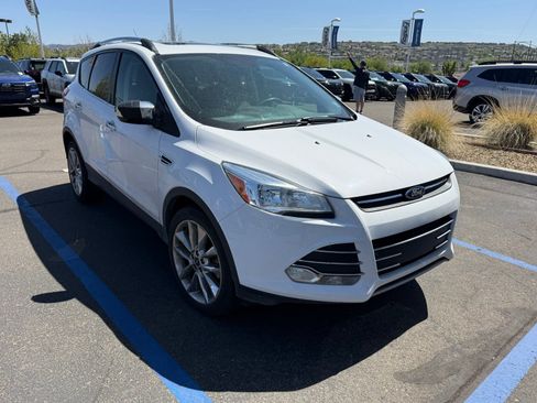 Used 2015 Ford Escape SE w/ SE Chrome Package AWD/4WD image 5