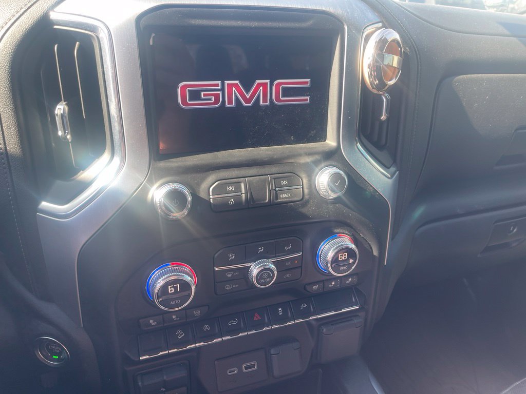 Used 2021 GMC Sierra 1500 SLT w/ SLT Premium Package AWD/4WD image 11