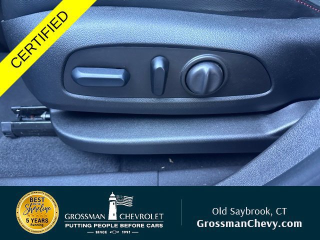 Used 2024 Chevrolet Equinox RS w/ RS Leather Package AWD/4WD image 11