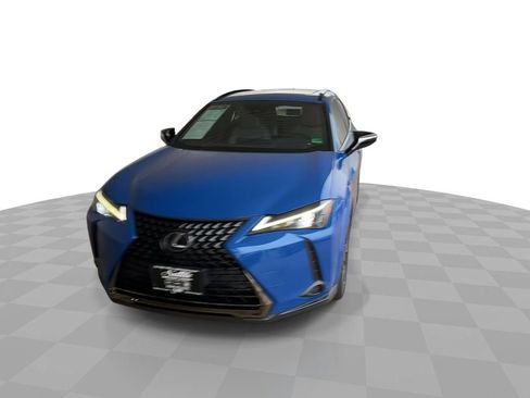 Used 2021 Lexus UX 250h w/ Premium Package image 3