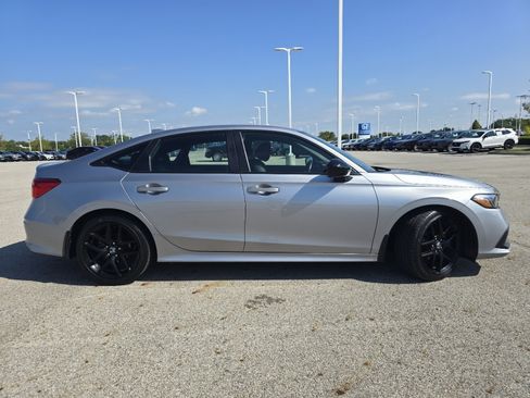 Used 2024 Honda Civic Sport image 16