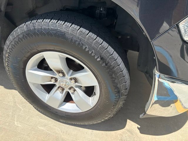 Used 2019 RAM 1500 Tradesman w/ Chrome Plus Package RWD image 3