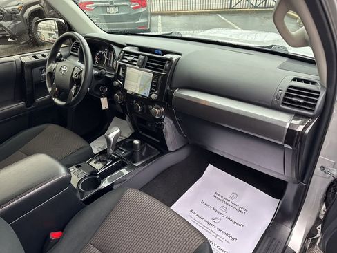 Used 2020 Toyota 4Runner TRD Off-Road image 28