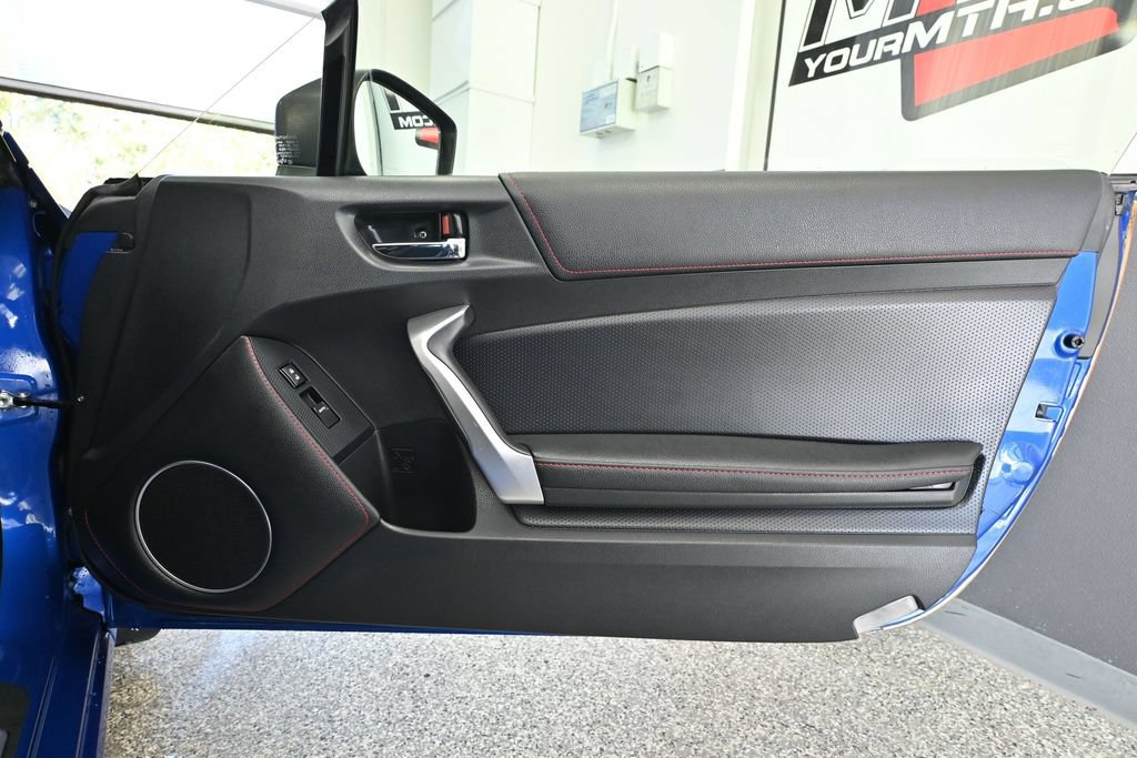 Used 2016 Subaru BRZ Limited RWD image 29
