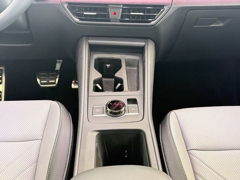 New 2026 Volkswagen Tiguan SE R-Line FWD image 26
