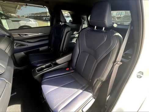 New 2026 INFINITI QX60 Sport w/ Dark Cargo Package image 20