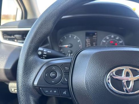 Used 2024 Toyota Corolla LE image 10