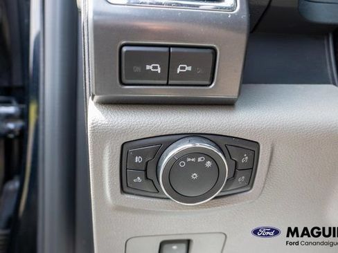 Used 2017 Ford F250 XLT w/ XLT Premium Package AWD/4WD image 20