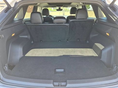 Used 2021 Volkswagen Atlas Cross Sport SEL AWD/4WD image 21