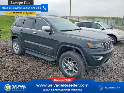 Used 2017 Jeep Grand Cherokee Limited w/ Luxury Group II AWD/4WD image 5