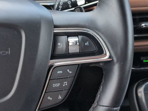 Certified 2021 Lincoln Nautilus Reserve AWD/4WD image 26