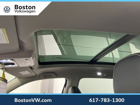 New 2026 Volkswagen Atlas SEL image 24