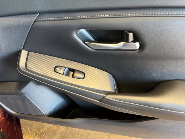 Certified 2025 Nissan Sentra SV FWD image 19