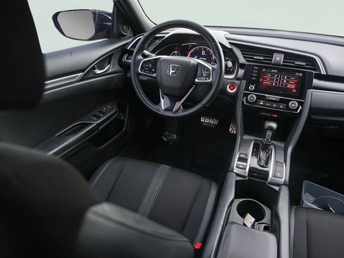 Used 2020 Honda Civic Sport image 28