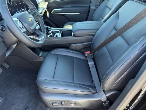 New 2026 Chevrolet Traverse LT image 10