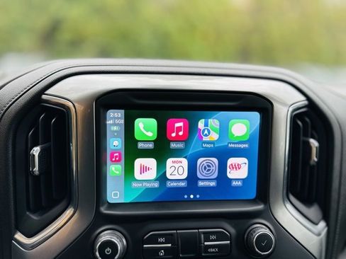 Used 2022 Chevrolet Silverado 3500 LTZ w/ LTZ Plus Package image 10