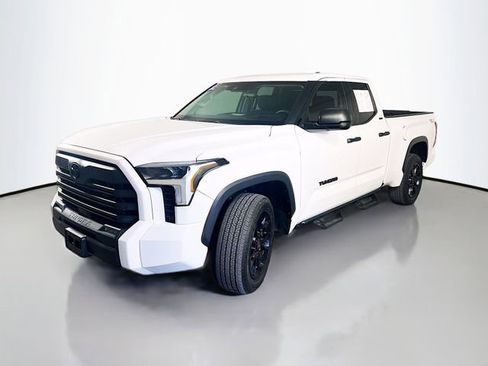 Used 2022 Toyota Tundra SR5 RWD image 4