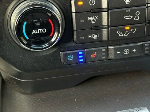 Used 2016 Ford F150 Lariat w/ Equipment Group 502A Luxury image 21